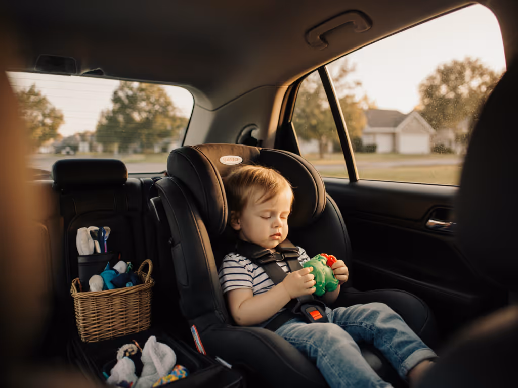 Car Seat Anxiety Solutions: Child Psychology Strategies